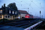 25. Oktober 2006. 110 409. Hauneck. Oberhaun. Hessen / Das erste Bild am Morgen des 25.10.2006 entstand in Oberhaun und zeigt 110 409 mit einem Regionalexpress nach Fulda.